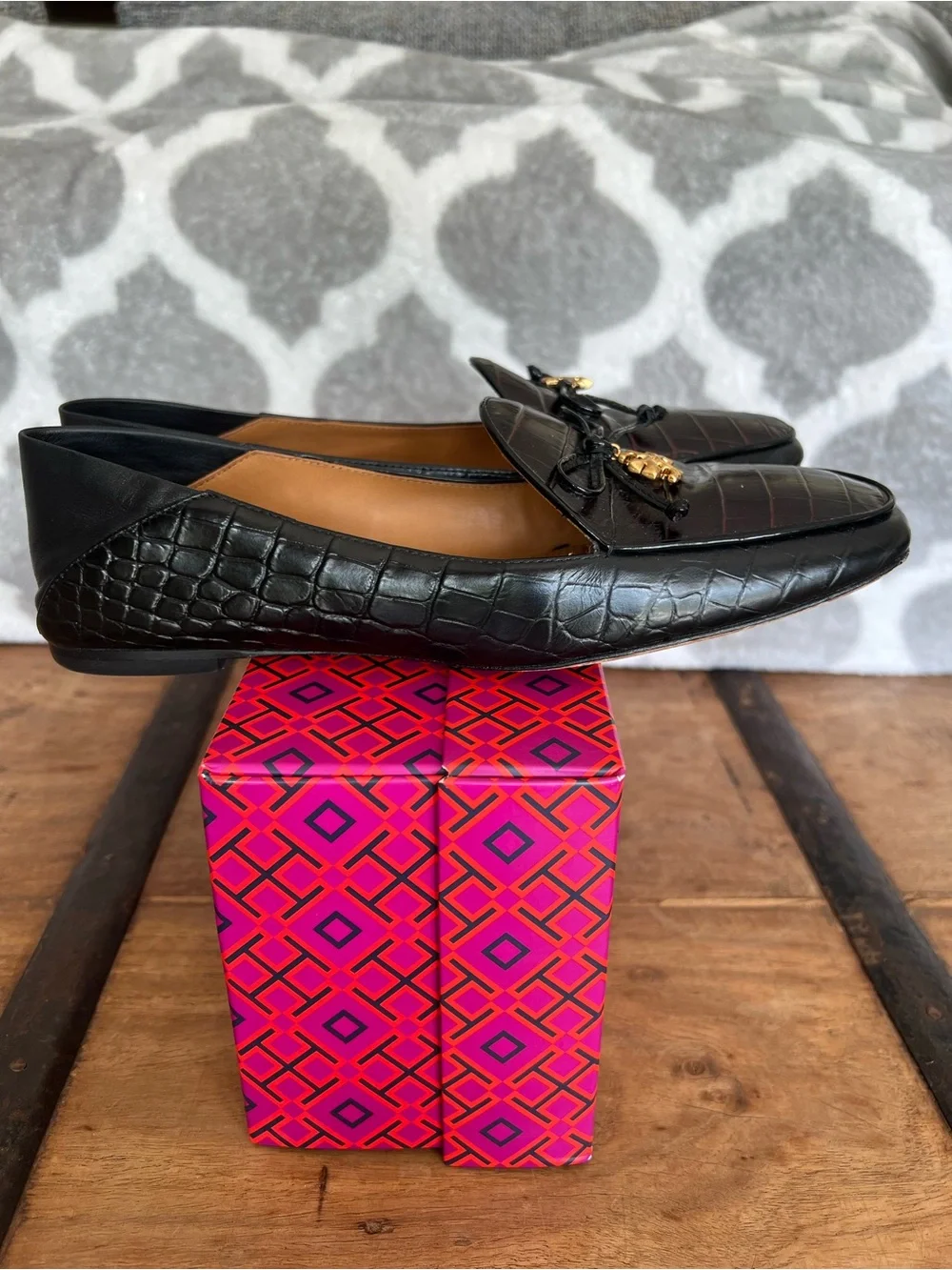 Tory Burch Dark Brown and Black Croc-Embossed Leather Loafers w/ gold charm logo